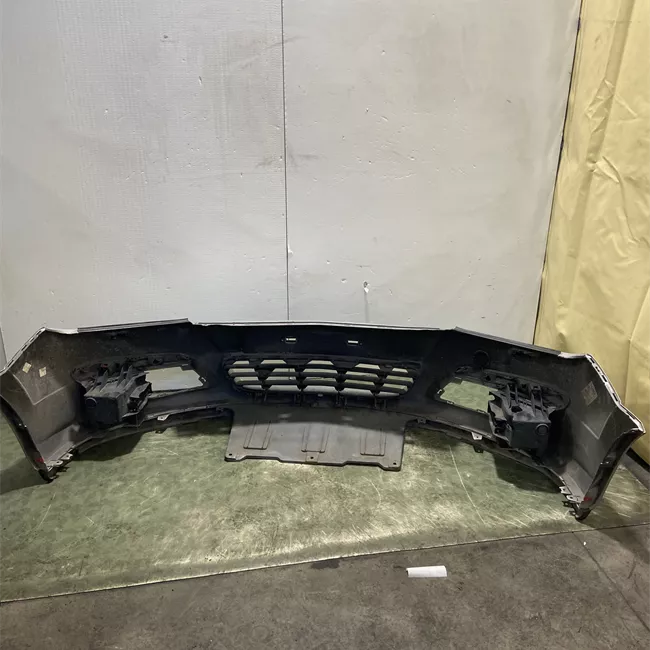 Paraurti anteriore primer