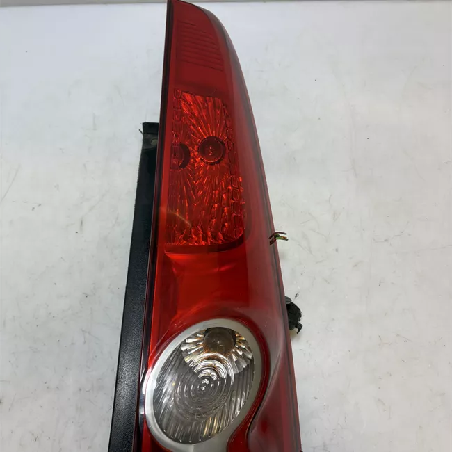 Fanale posteriore destro