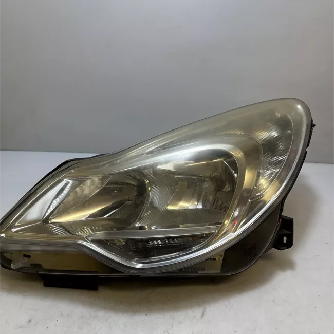 Proiettore sinistro cromo