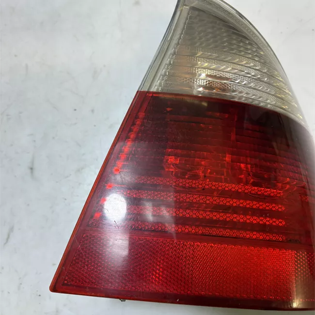 Fanale posteriore parte esterno destro Indicatori Direzione Bianchi