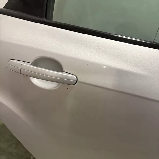 Porta posteriore destra