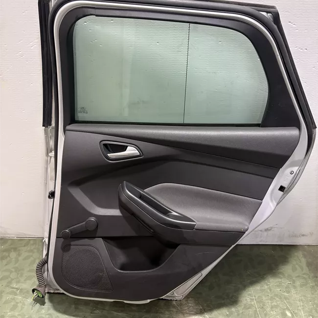 Porta posteriore destra