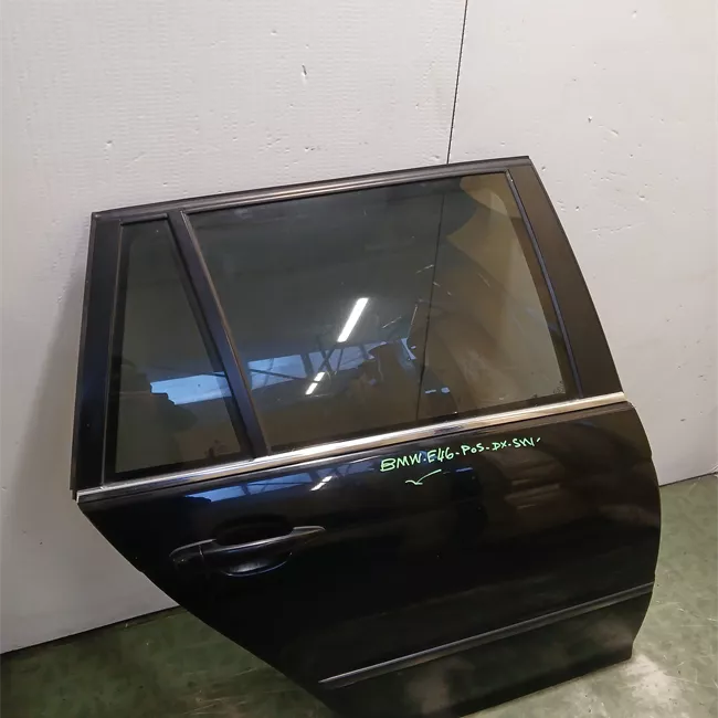 Porta posteriore destra