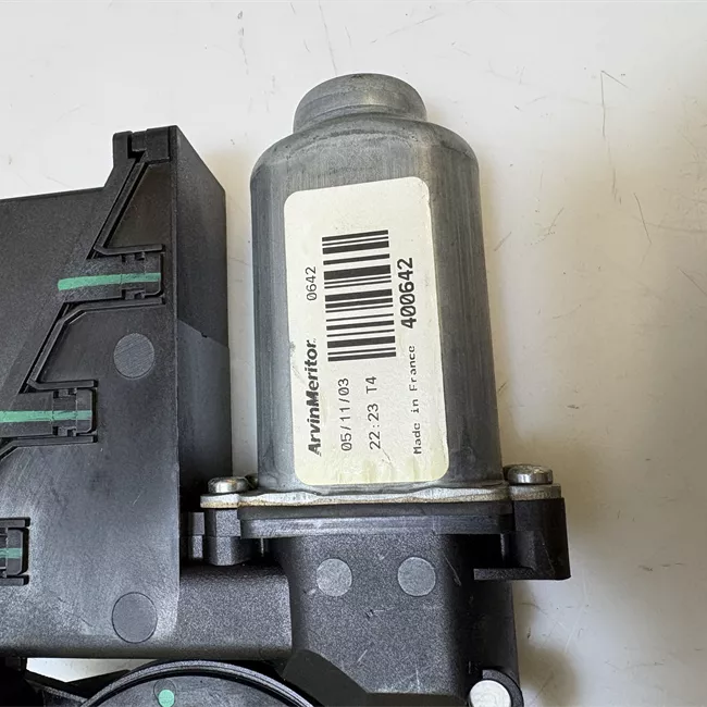 Motorino alzacristallo porta anteriore destro