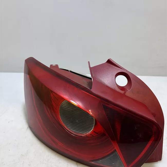 Fanale posteriore sinistro