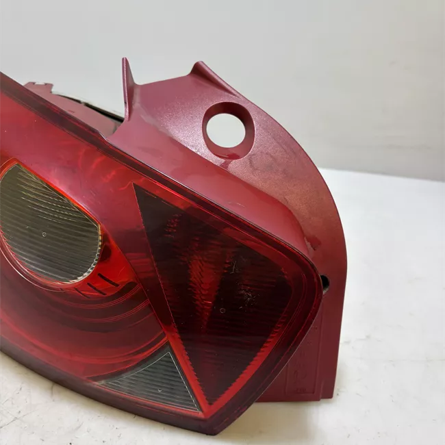 Fanale posteriore sinistro