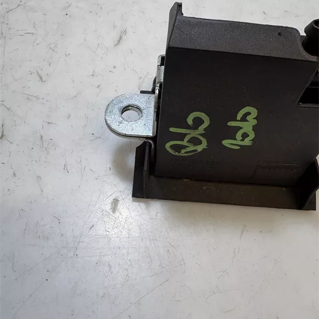 Serratura portello posteriore nero