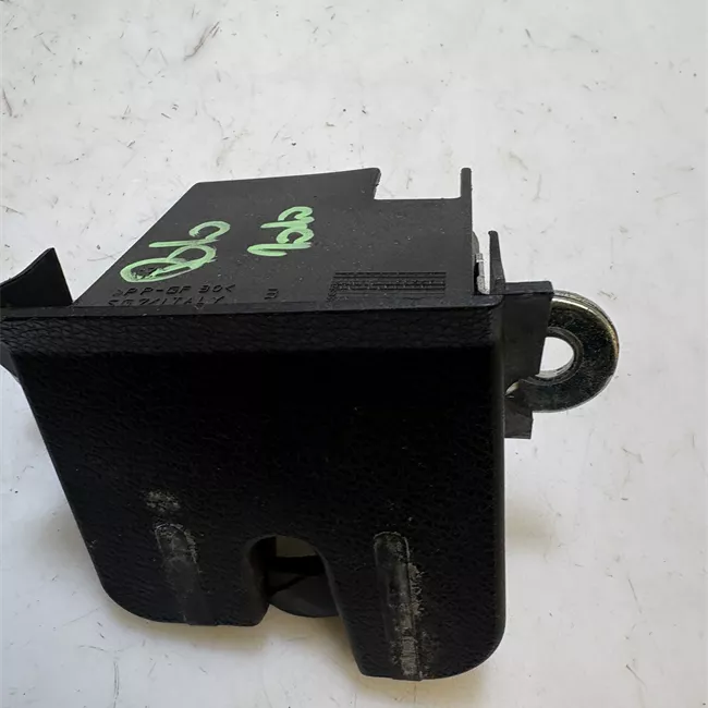 Serratura portello posteriore nero