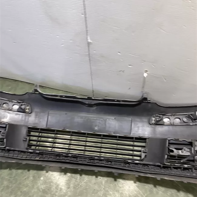 Paraurti anteriore primer