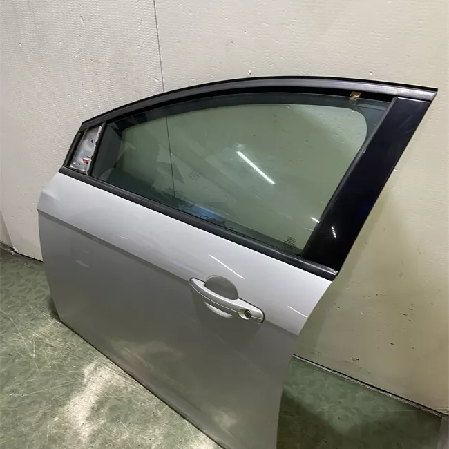 Porta anteriore sinistra