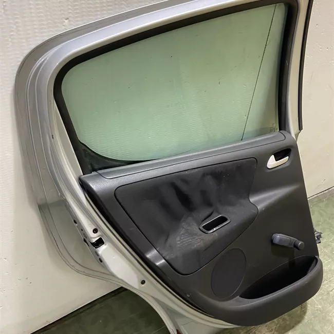 Porta posteriore sinistra