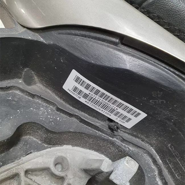 Volante con comandi multifunzione