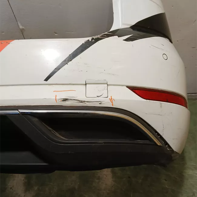 Paraurti posteriore primer