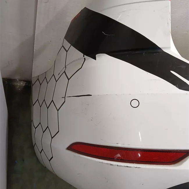 Paraurti posteriore primer