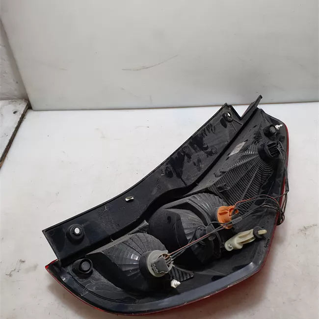 Fanale posteriore sinistro