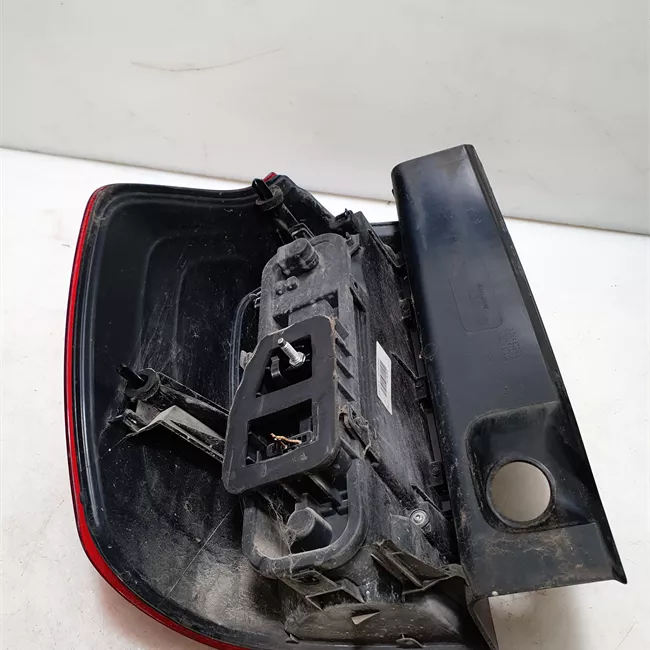 Fanale posteriore destro