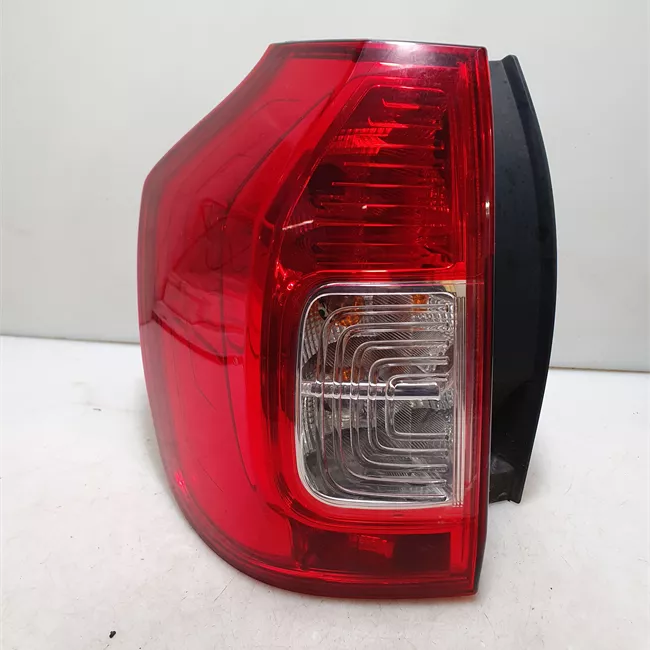 Fanale posteriore sinistro