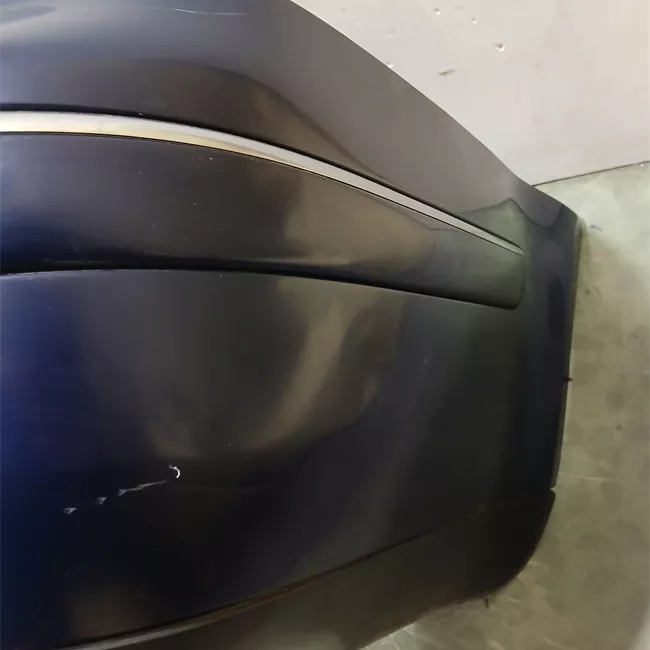 Paraurti posteriore con primer