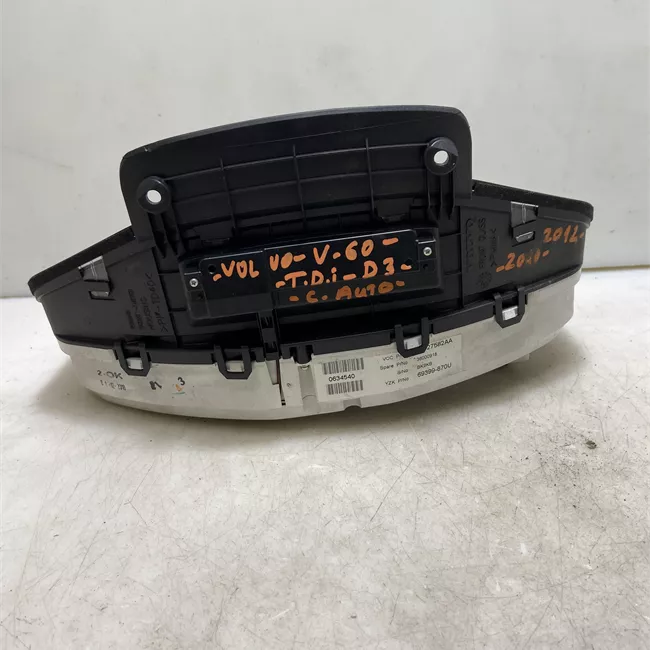 Quadro strumenti completo con quadranti in metallo/rotazionale