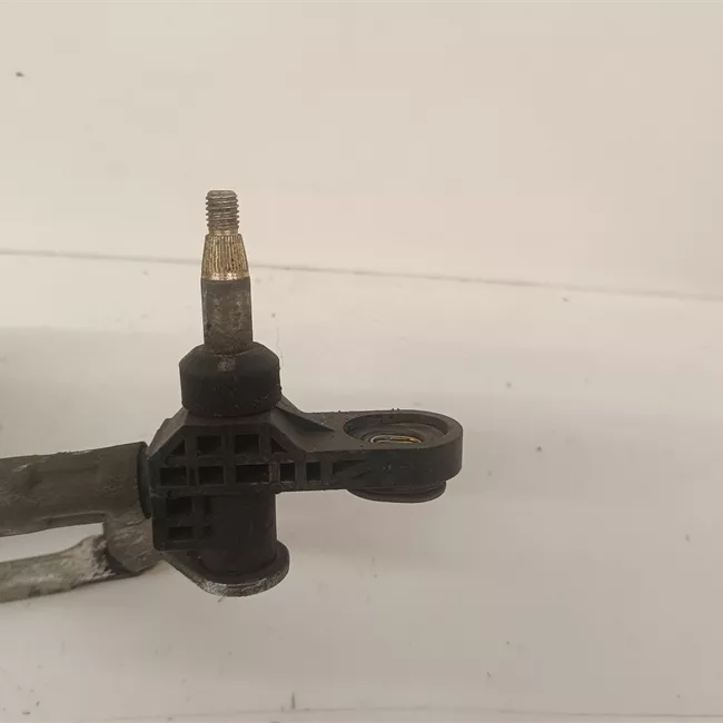 Meccanismo tergiparabrezza con motorino