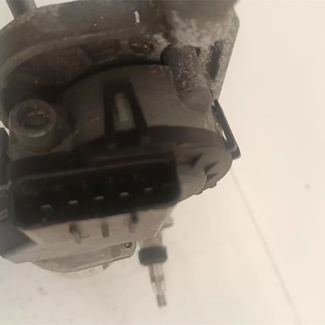 Meccanismo tergiparabrezza con motorino