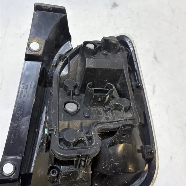 Fanale posteriore sinistro