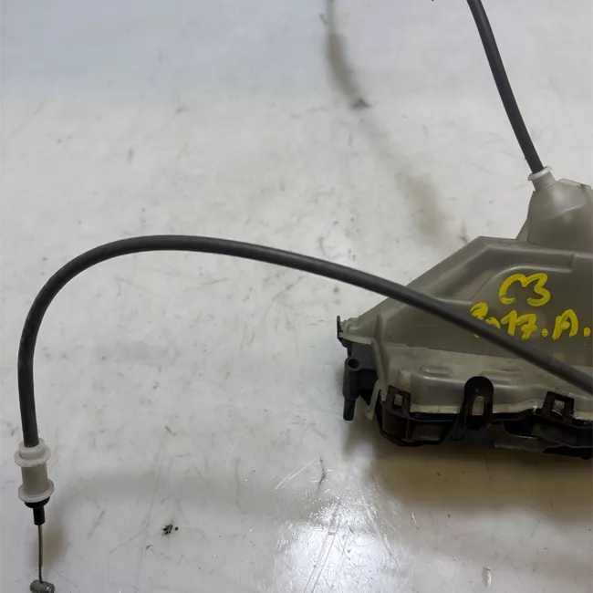 Serratura porta anteriore destra