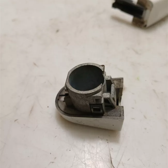 Maniglia porta posteriore destra primer