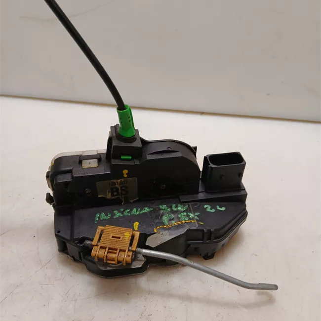 Serratura porta posteriore sinistra