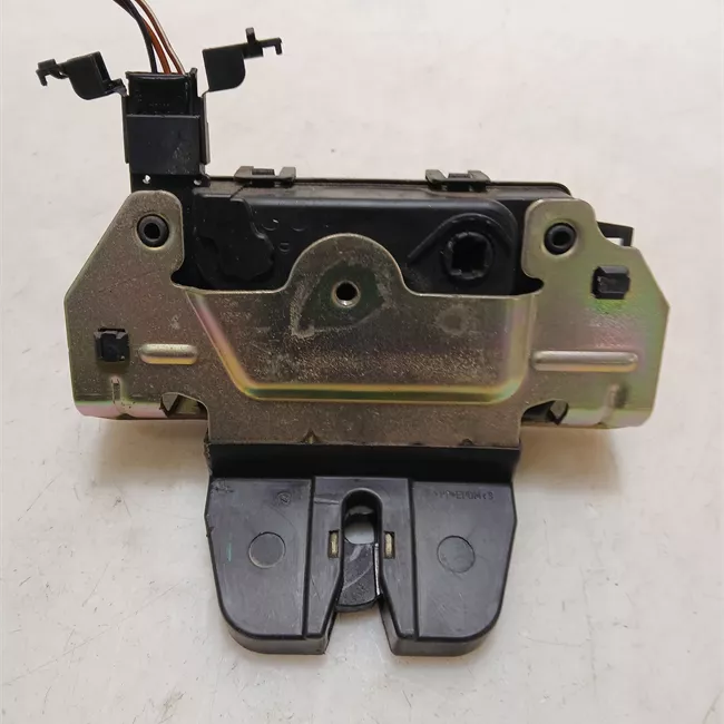 Serratura portello posteriore