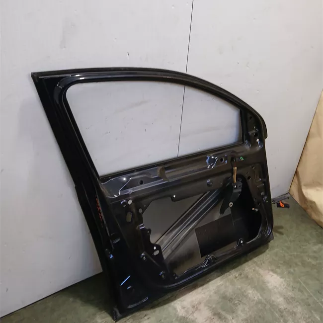 Porta anteriore sinistra