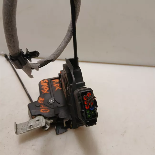 Serratura porta anteriore destra