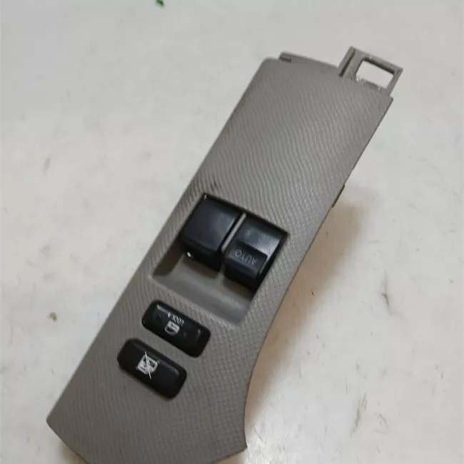 Interruttore alzacristalli porta anteriore