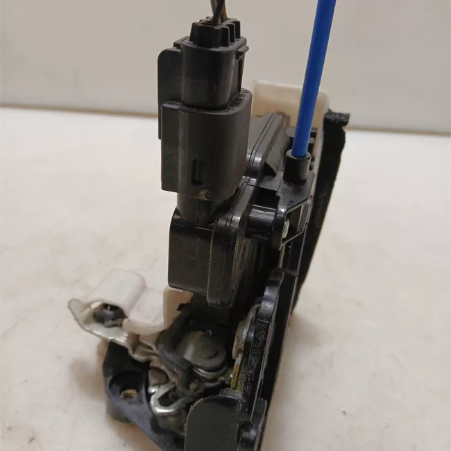 Serratura porta posteriore destra dead lock