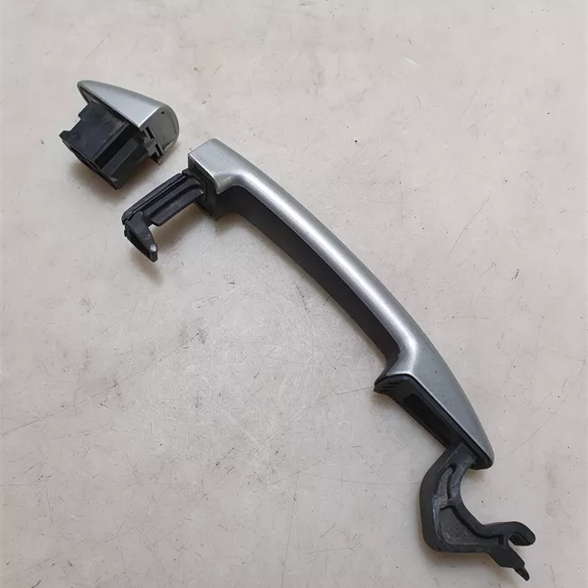 Maniglia porta posteriore sinistra primer