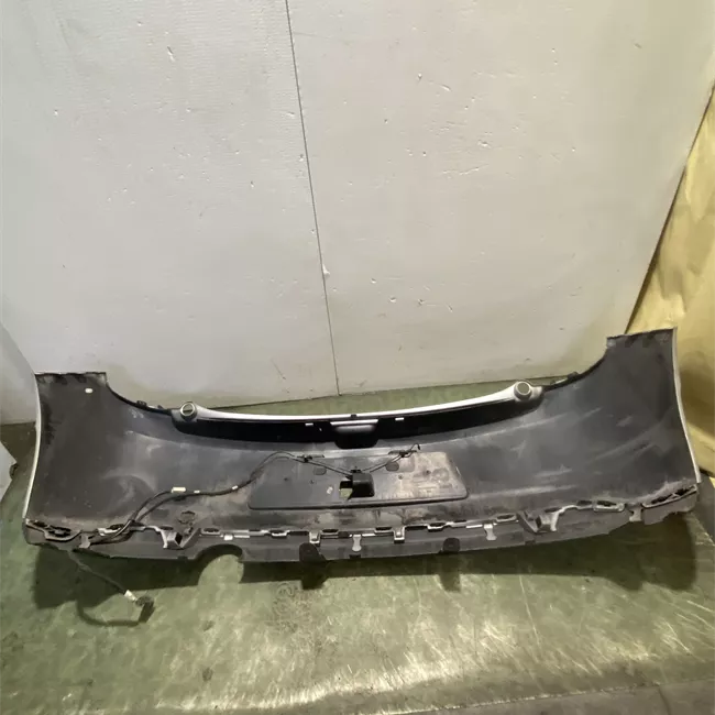 Paraurti posteriore primer