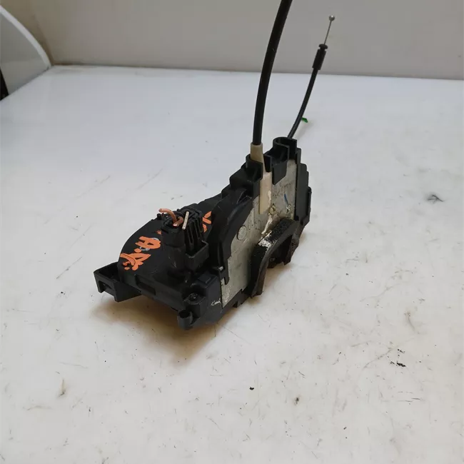 Serratura chiusura centralizzata porta anteriore destra