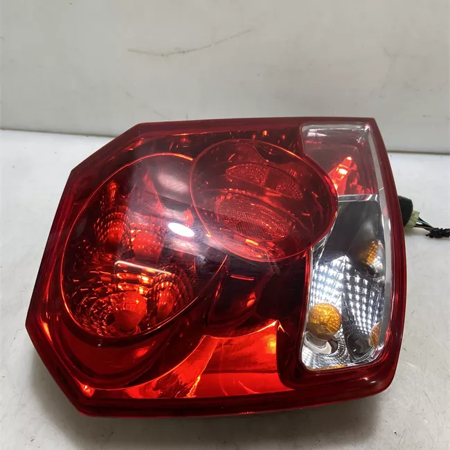 Fanale posteriore sinistro