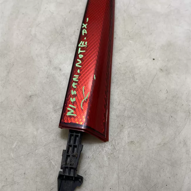 Fanale posteriore parte superiore destro