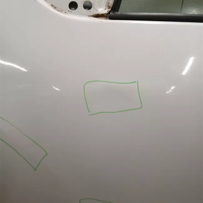 Porta anteriore sinistra