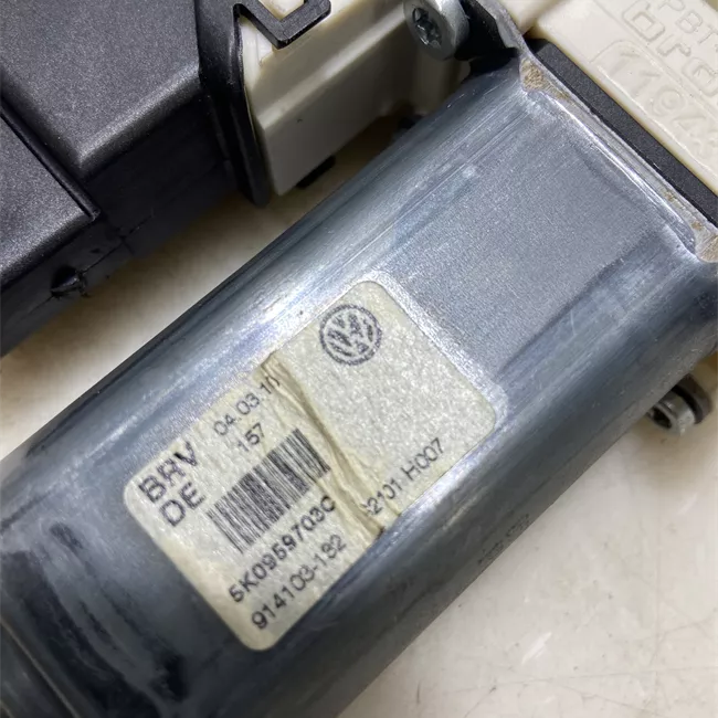 Motorino alzacristallo porta posteriore sinistro