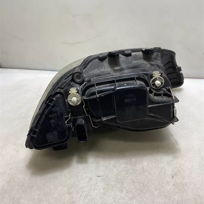 Proiettore sinistro Doppio alogeno