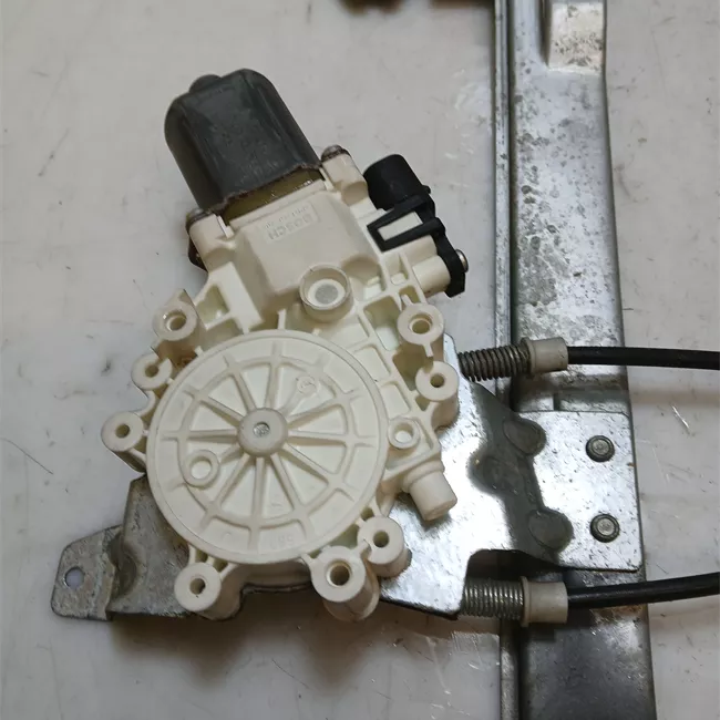 Alzacristallo elettrico porta anteriore destro senza motore