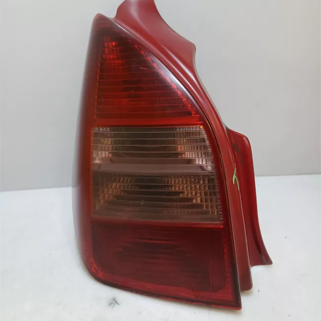 Fanale posteriore sinistro Canvan