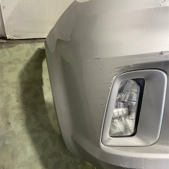 Paraurti anteriore primer