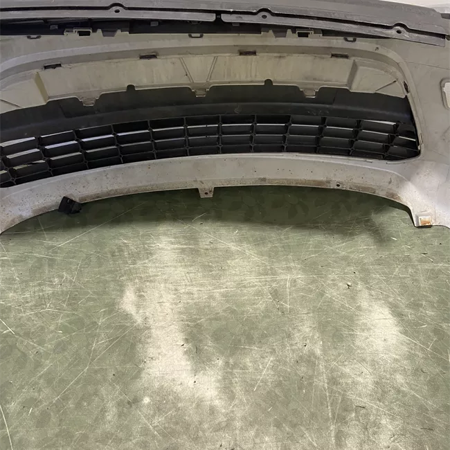 Paraurti anteriore primer