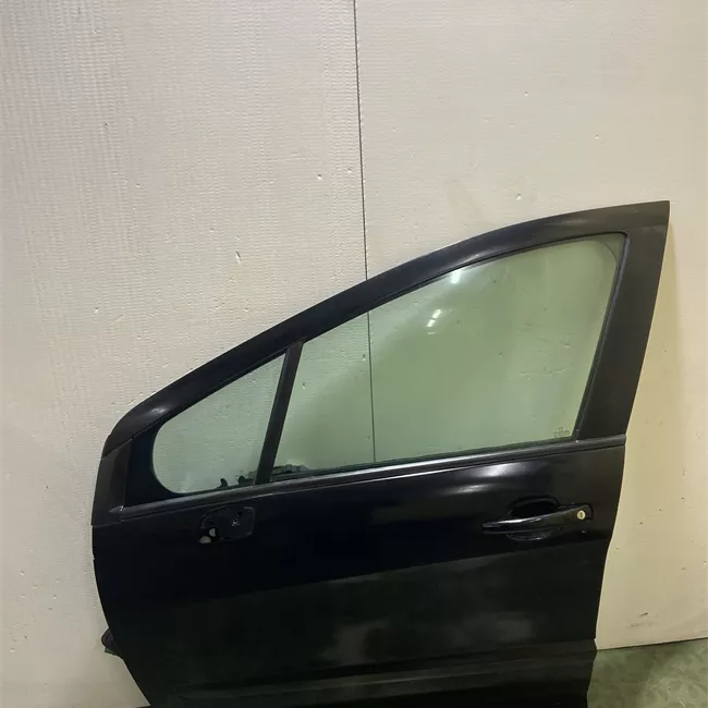 Porta anteriore sinistra