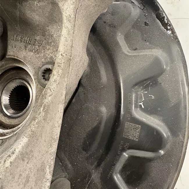 Montante sospensione anteriore sinistro