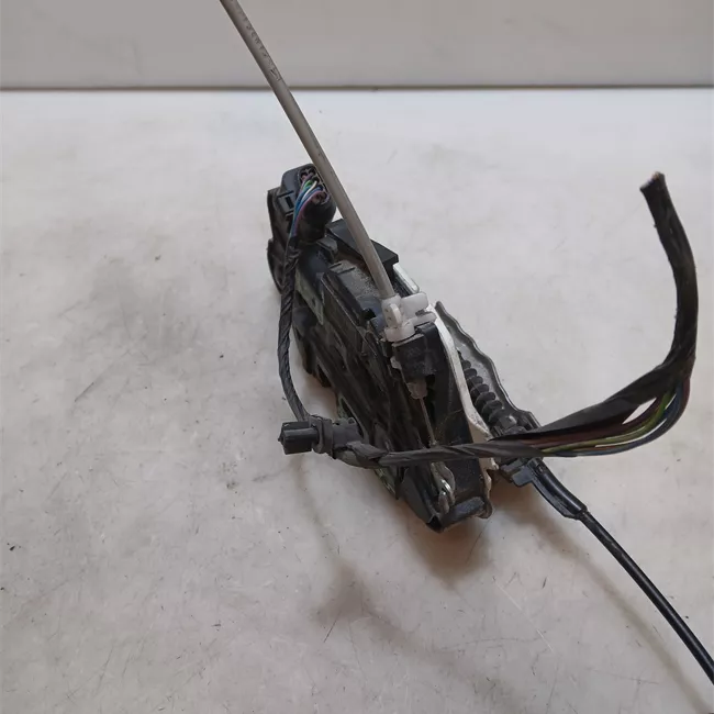 Serratura porta anteriore sinistra con dispositivo sicurezza Safe