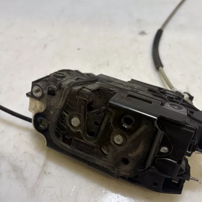 Serratura porta posteriore sinistra con dispositivo sicurezza Safe